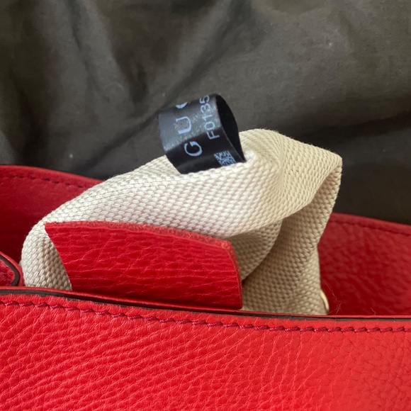 Gucci Red Soho Chain Leather Bag - Picture 16 of 16